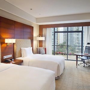 Deluxe Twin Room Smoking